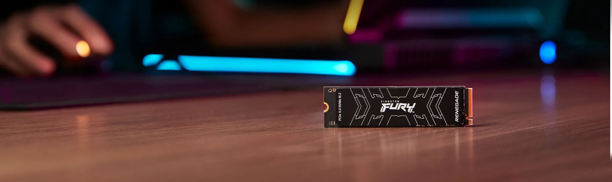 قرص SSD داخلي Kingston FURY Renegade سعة 500GB نوع M.2 NVMe PCIe 4.0 بسرعة حتى 7300 ميجابايت/ث