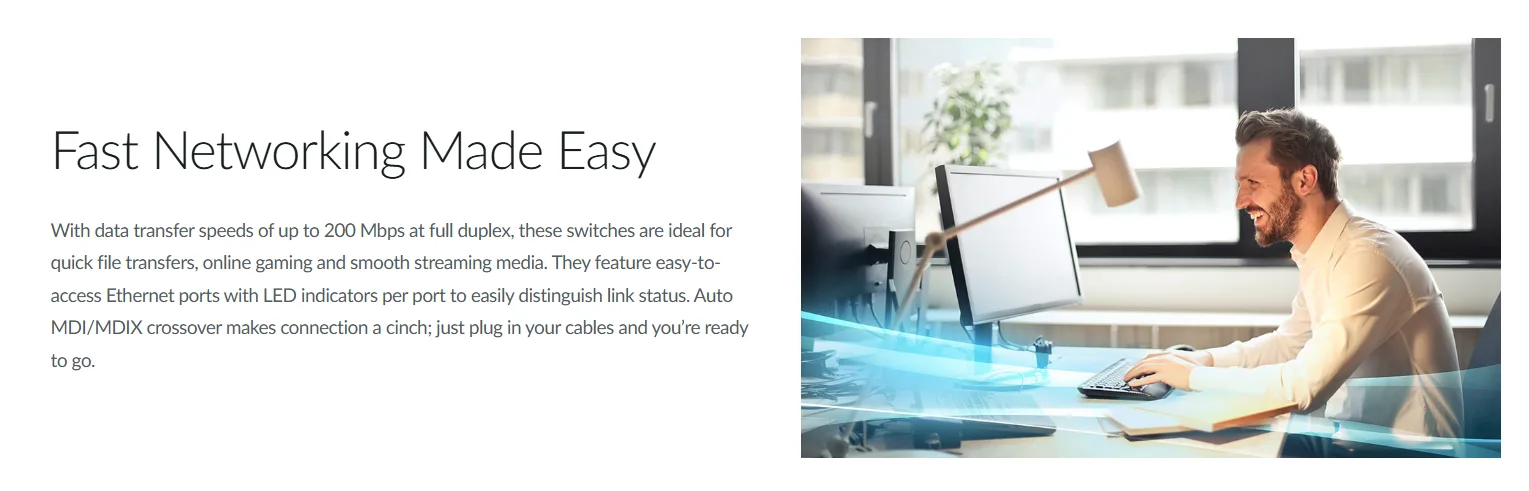 سويتش مكتبي D-Link DES-1005C بخمسة منافذ 10/100 ميجابت/ث
