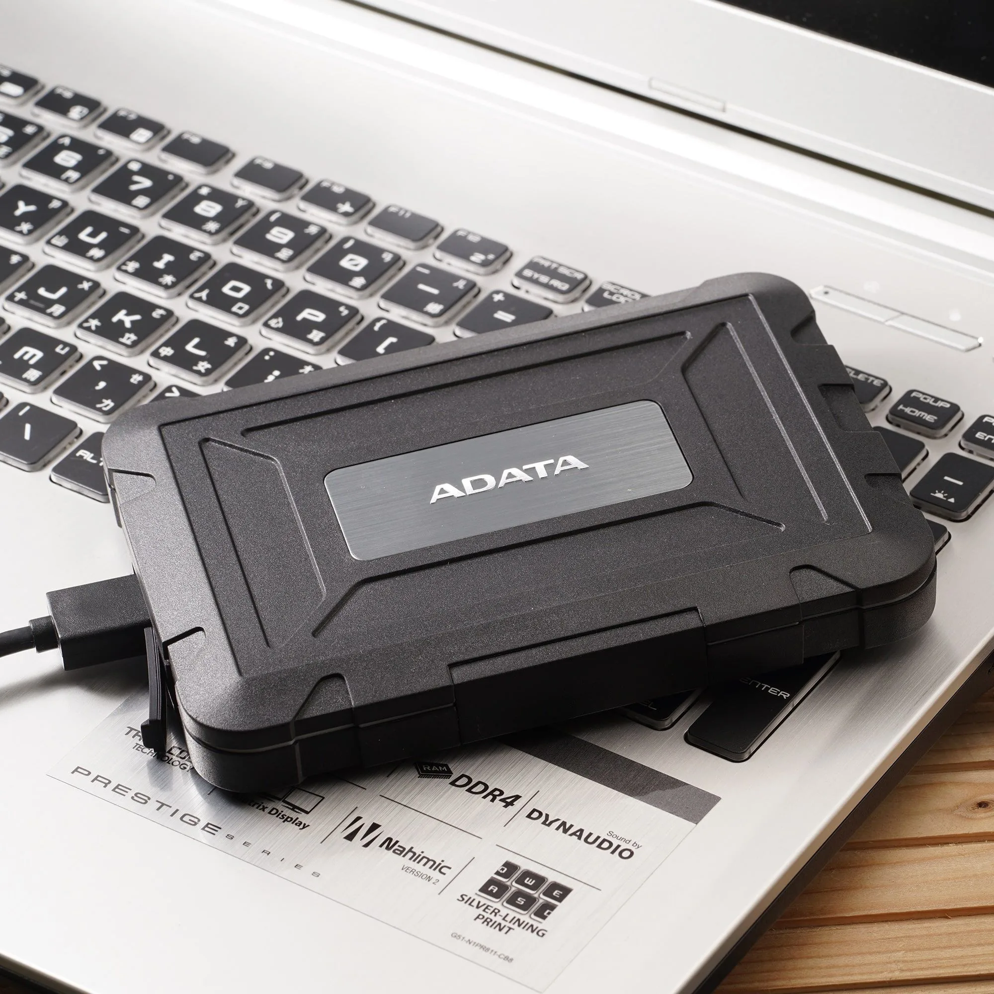 علبة هارد/SSD خارجية ADATA ED600 مقاس 2.5 بوصة بدون أدوات مقاومة للماء والغبار والصدمات IP54 بمنفذ USB 3.1