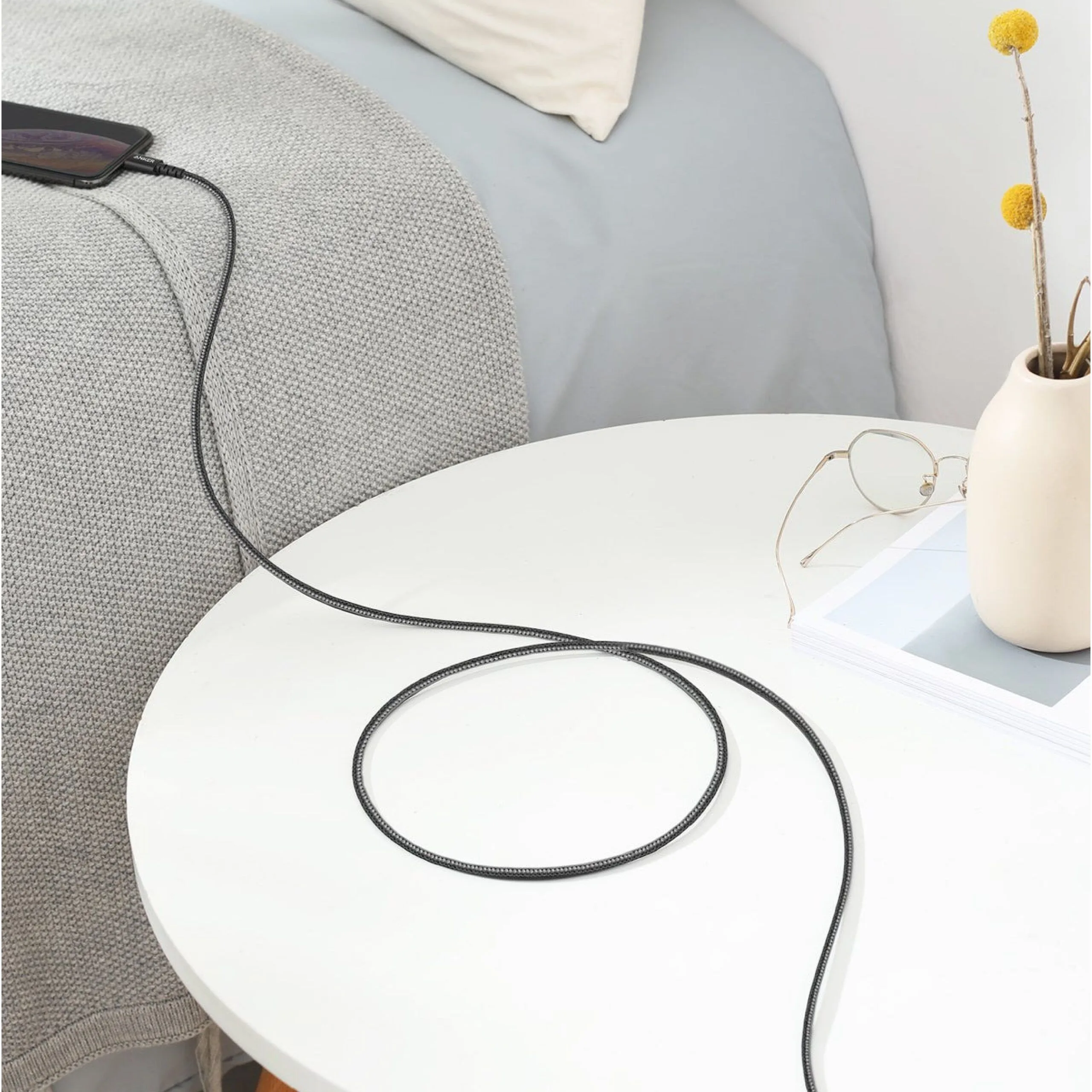 كابل Anker PowerLine Select+ من USB-C إلى Lightning من النايلون المتين - 1.8 متر