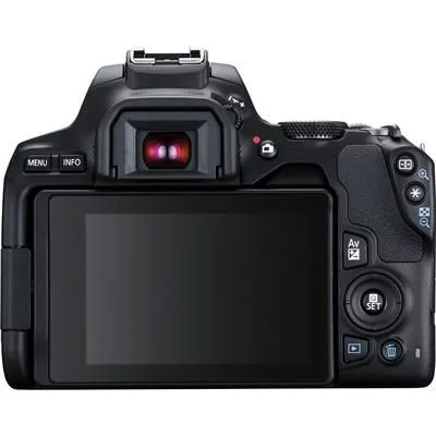 كاميرا Canon EOS 250D بدقة 24.1 ميجابكسل مع عدسة EF-S 18-55mm f/3.5-5.6 III